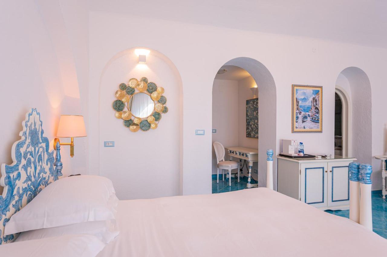 Grand Hotel Le Rocce ガエータ エクステリア 写真