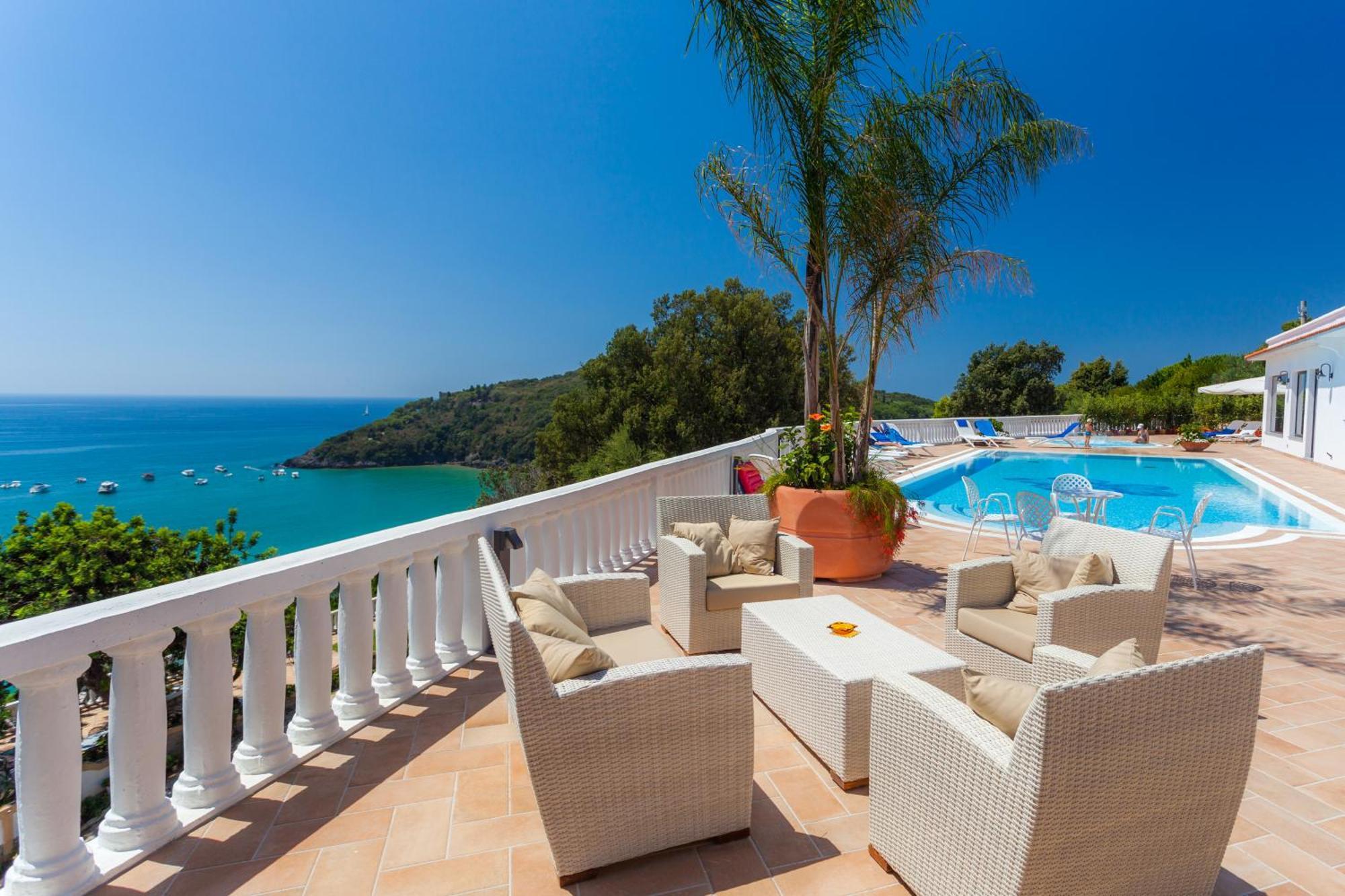 Grand Hotel Le Rocce ガエータ エクステリア 写真
