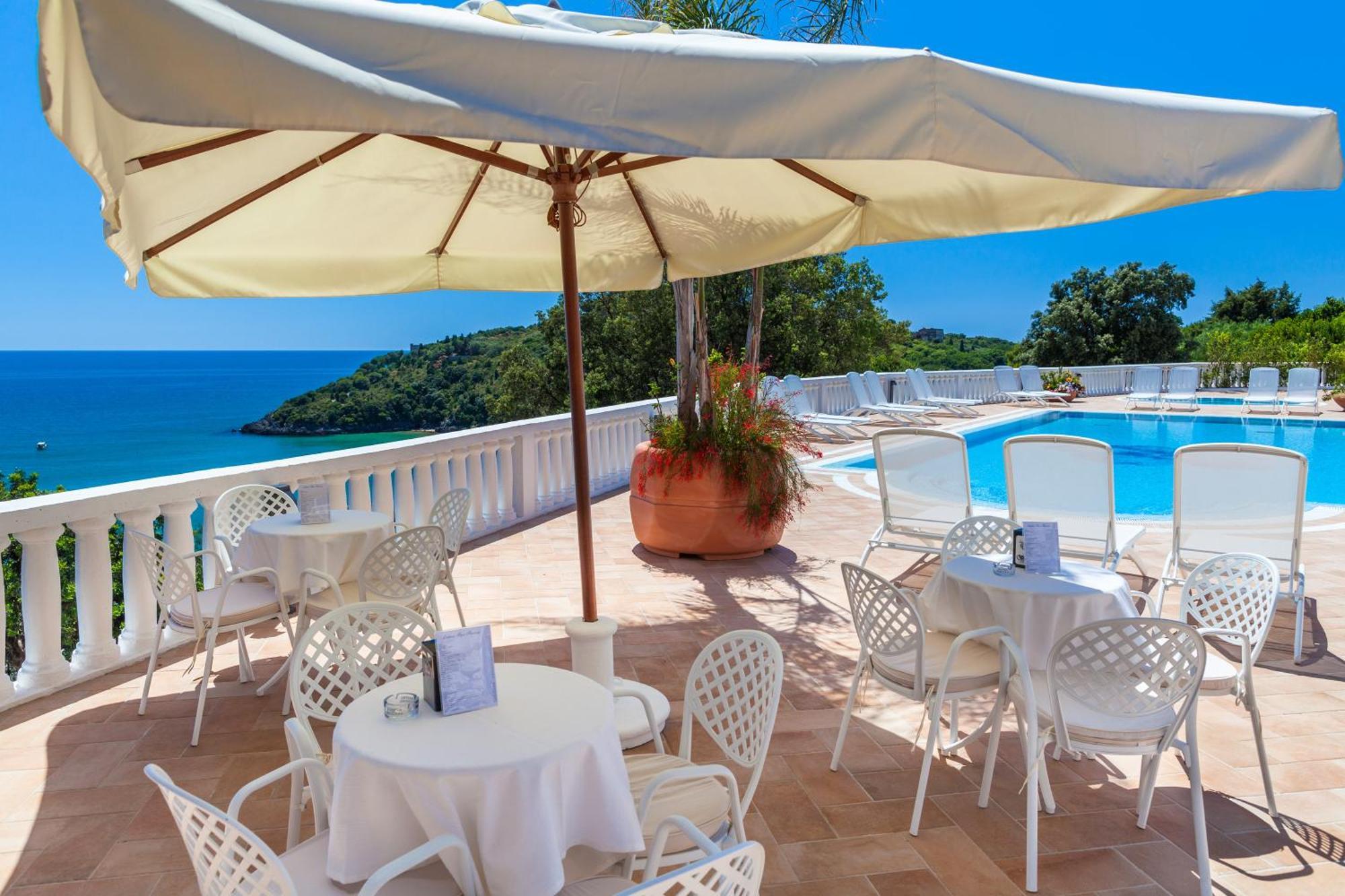 Grand Hotel Le Rocce ガエータ エクステリア 写真