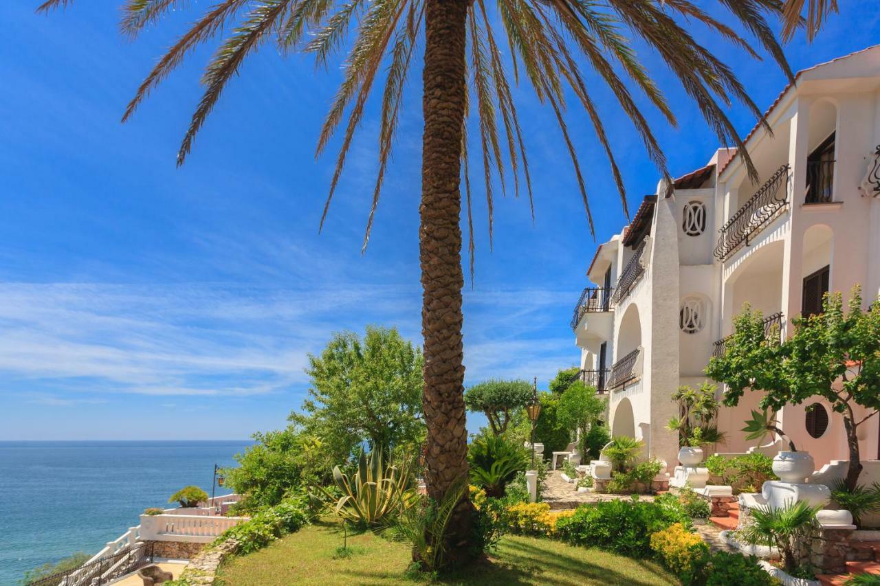 Grand Hotel Le Rocce ガエータ エクステリア 写真